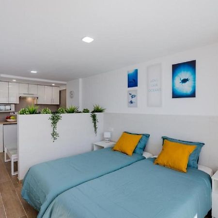 319 Modern Accommodation,Sea View, Wi Fi And Pool Playa de las Americas  Bagian luar foto